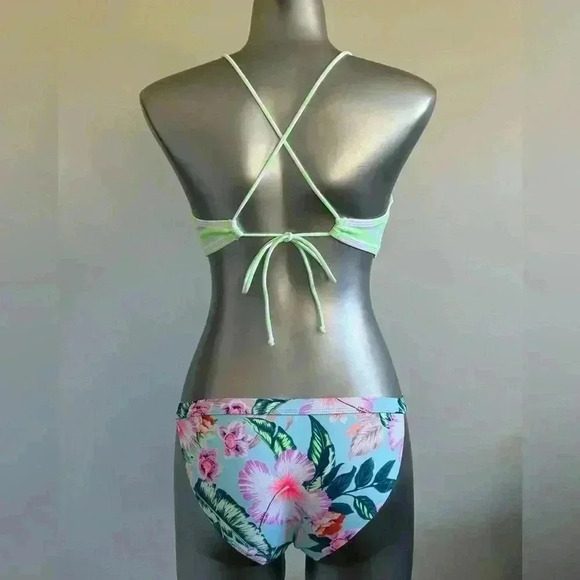 FREE 🆕Swimsuit Hipster  Bottoms - Picture 7 of 16